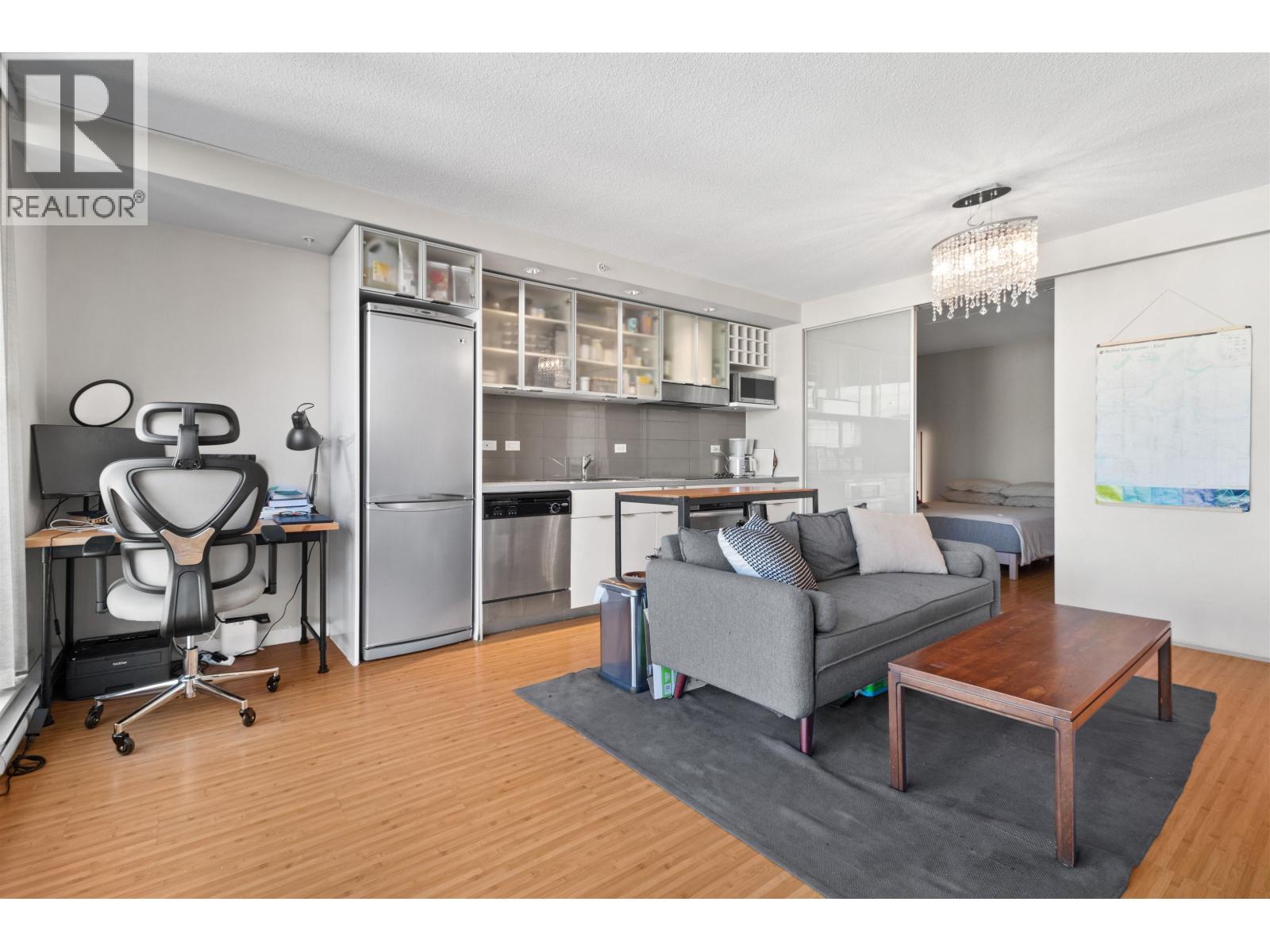 902 168 POWELL STREET, Vancouver