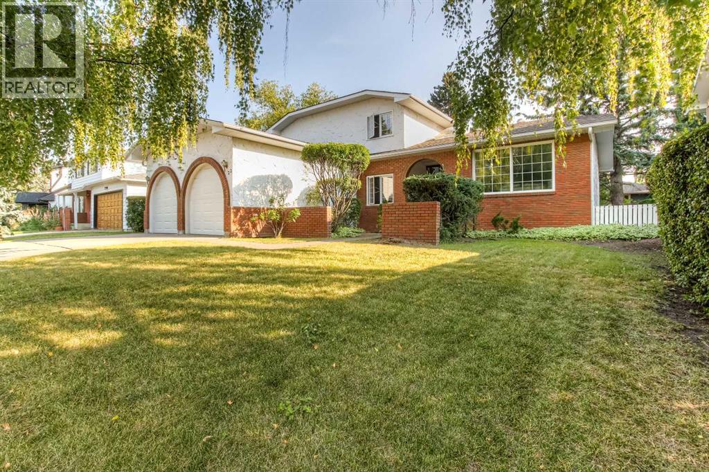 22 Varwood Place NW, Calgary, Alberta