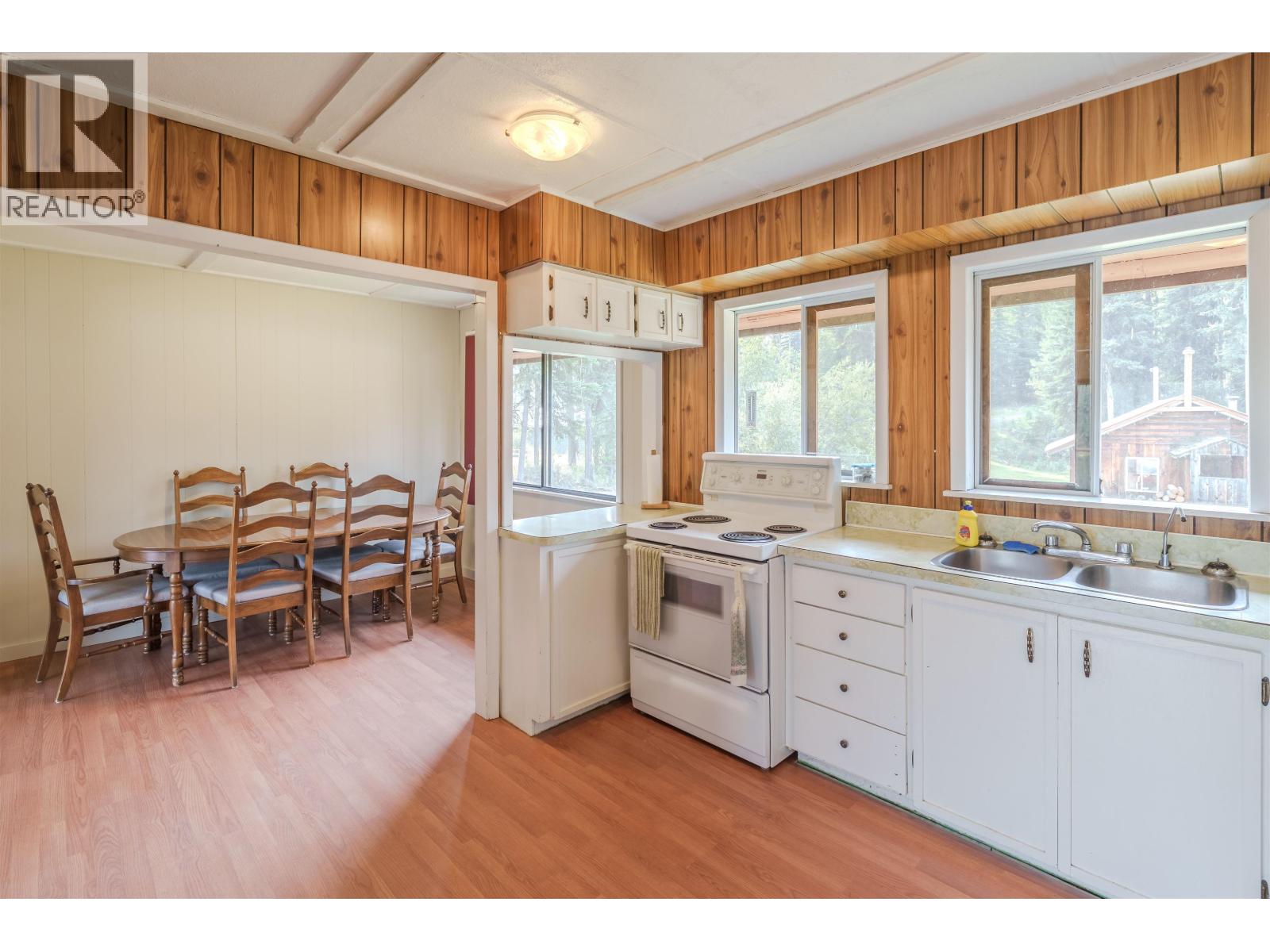 7177 NATH ROAD, Bridge Lake