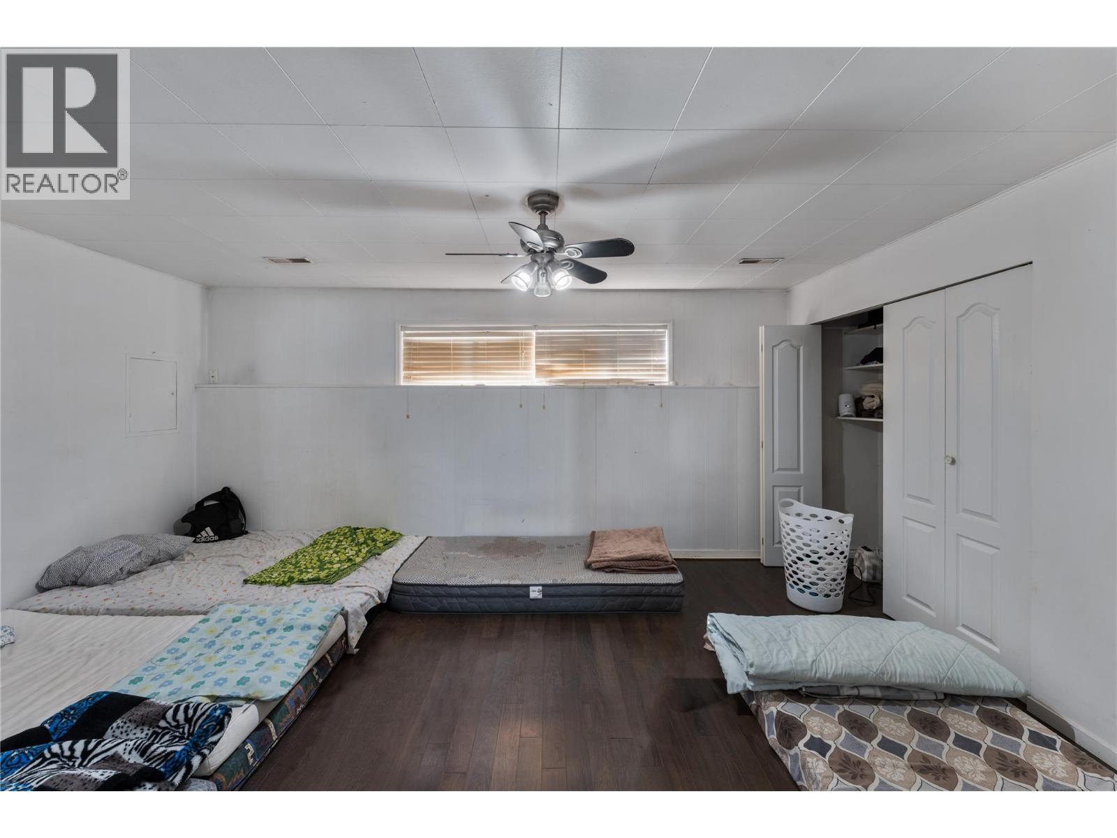  2858 Aberdeen Road, West Kelowna