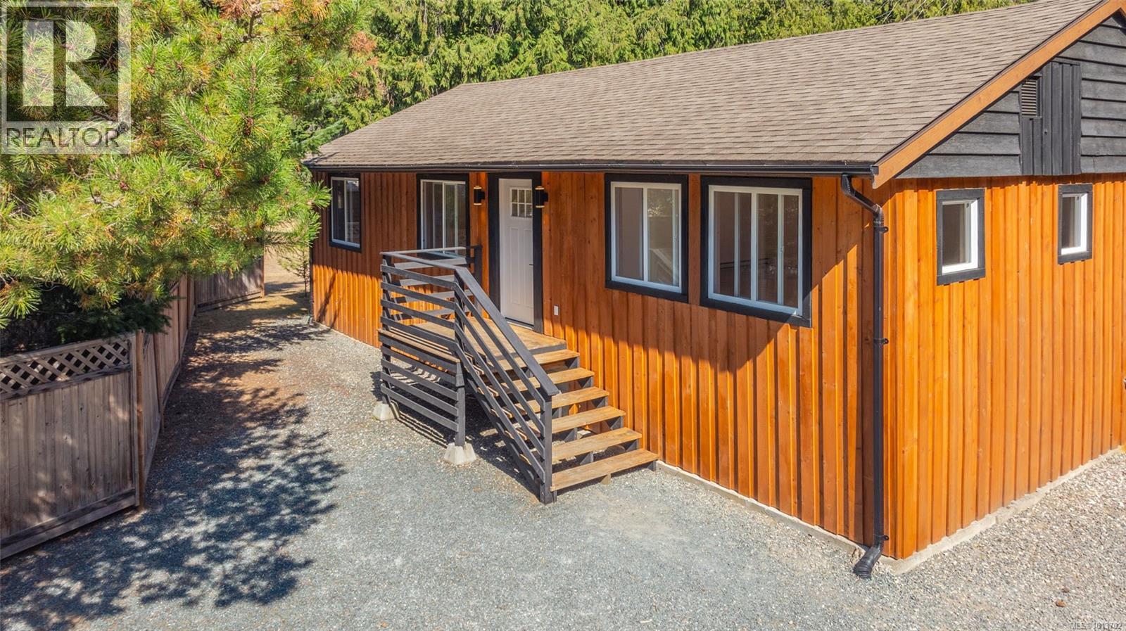 1353 Englishman River Rd - 46