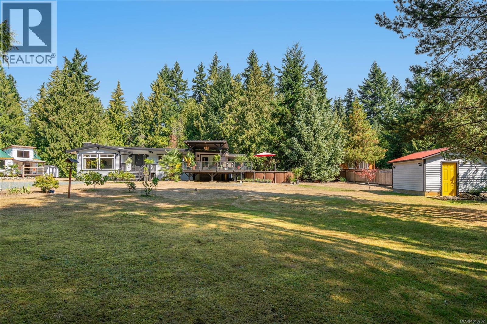 1353 Englishman River Rd - 31
