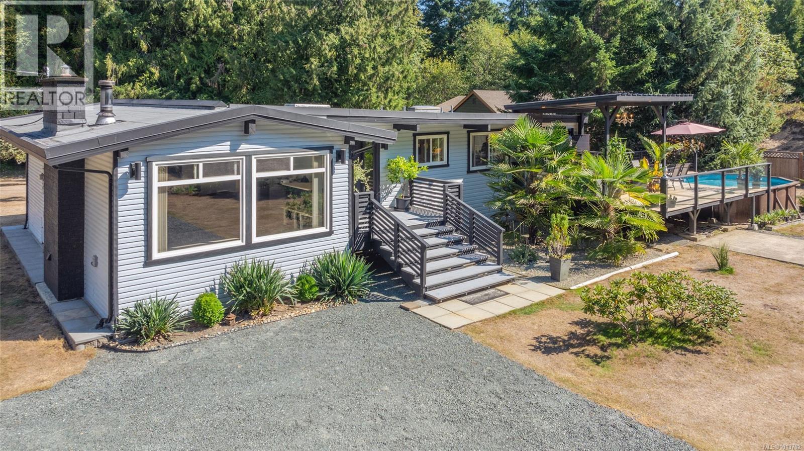 1353 Englishman River Rd - 26
