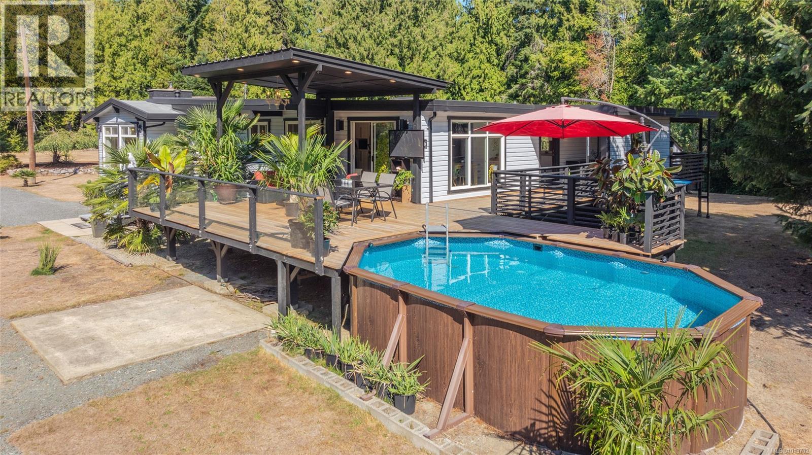 1353 Englishman River Rd - 32