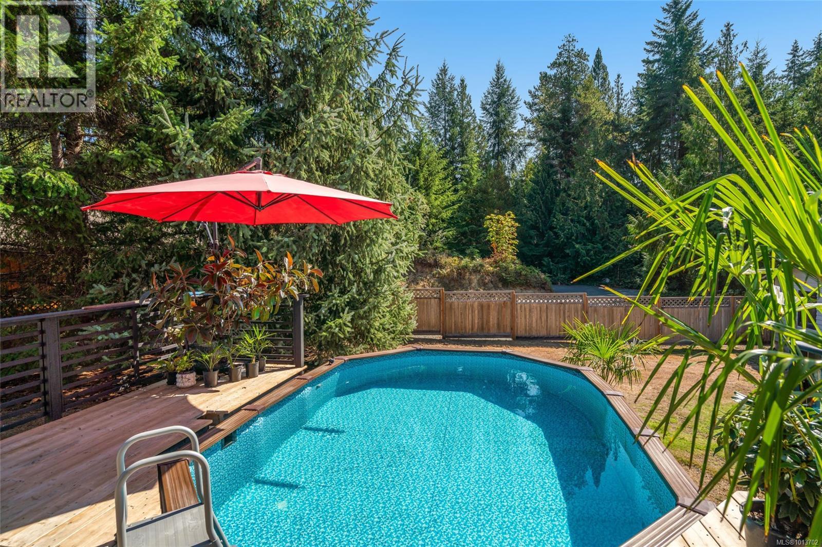 1353 Englishman River Rd - 35