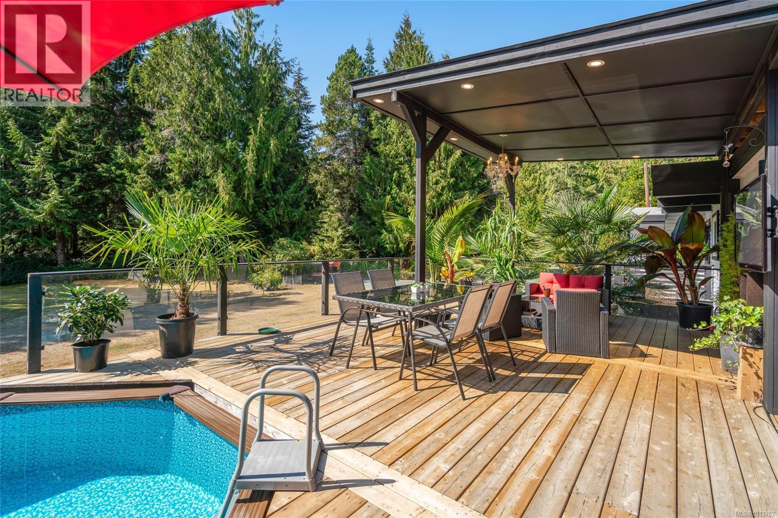1353 Englishman River Rd - 41