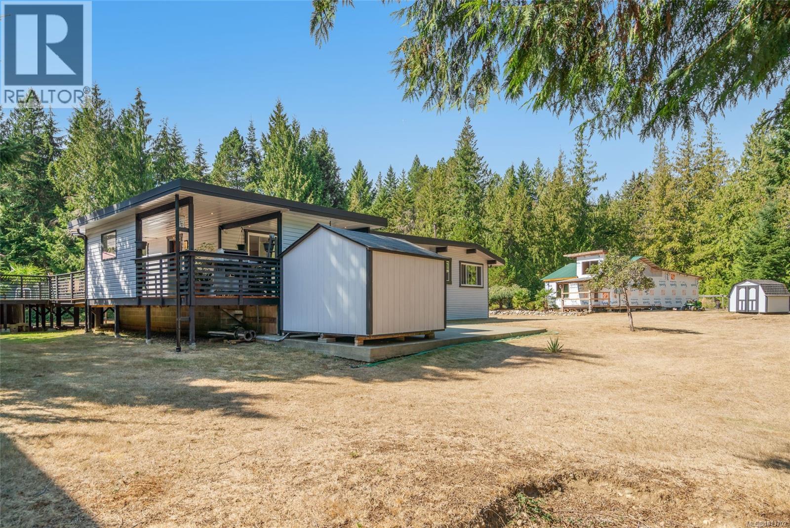 1353 Englishman River Rd - 43