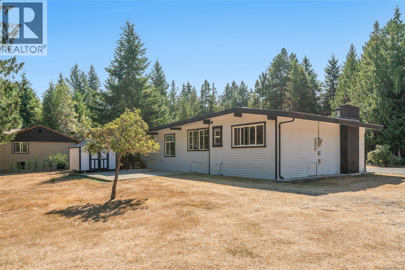 1353 Englishman River Rd - 42