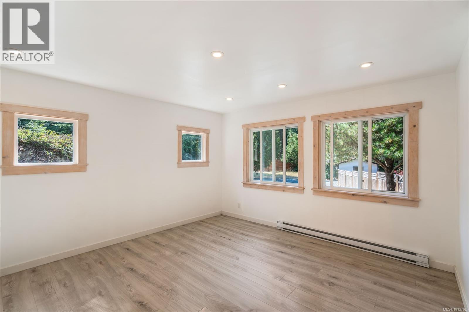 1353 Englishman River Rd - 52