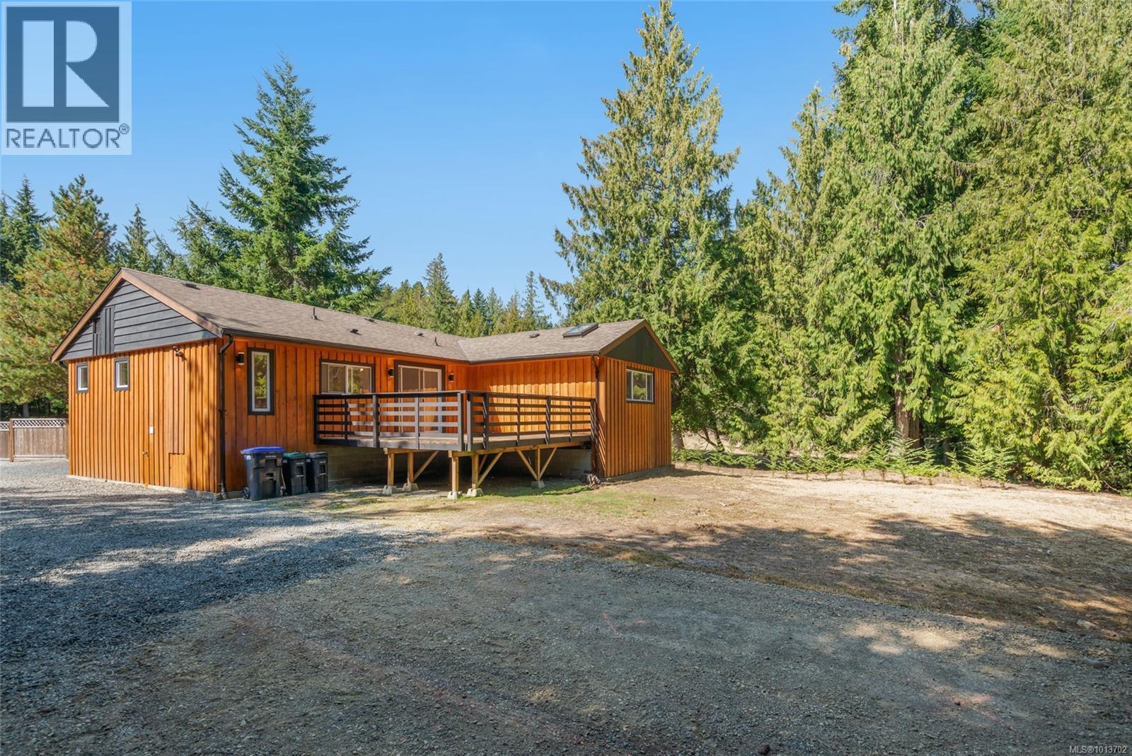 1353 Englishman River Rd - 47