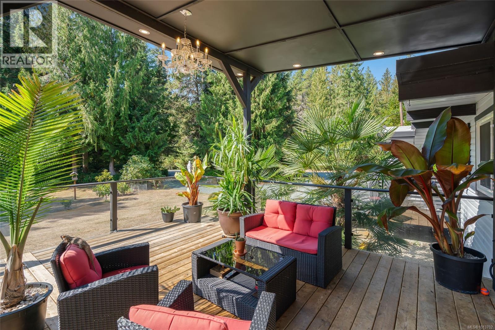 1353 Englishman River Rd - 39