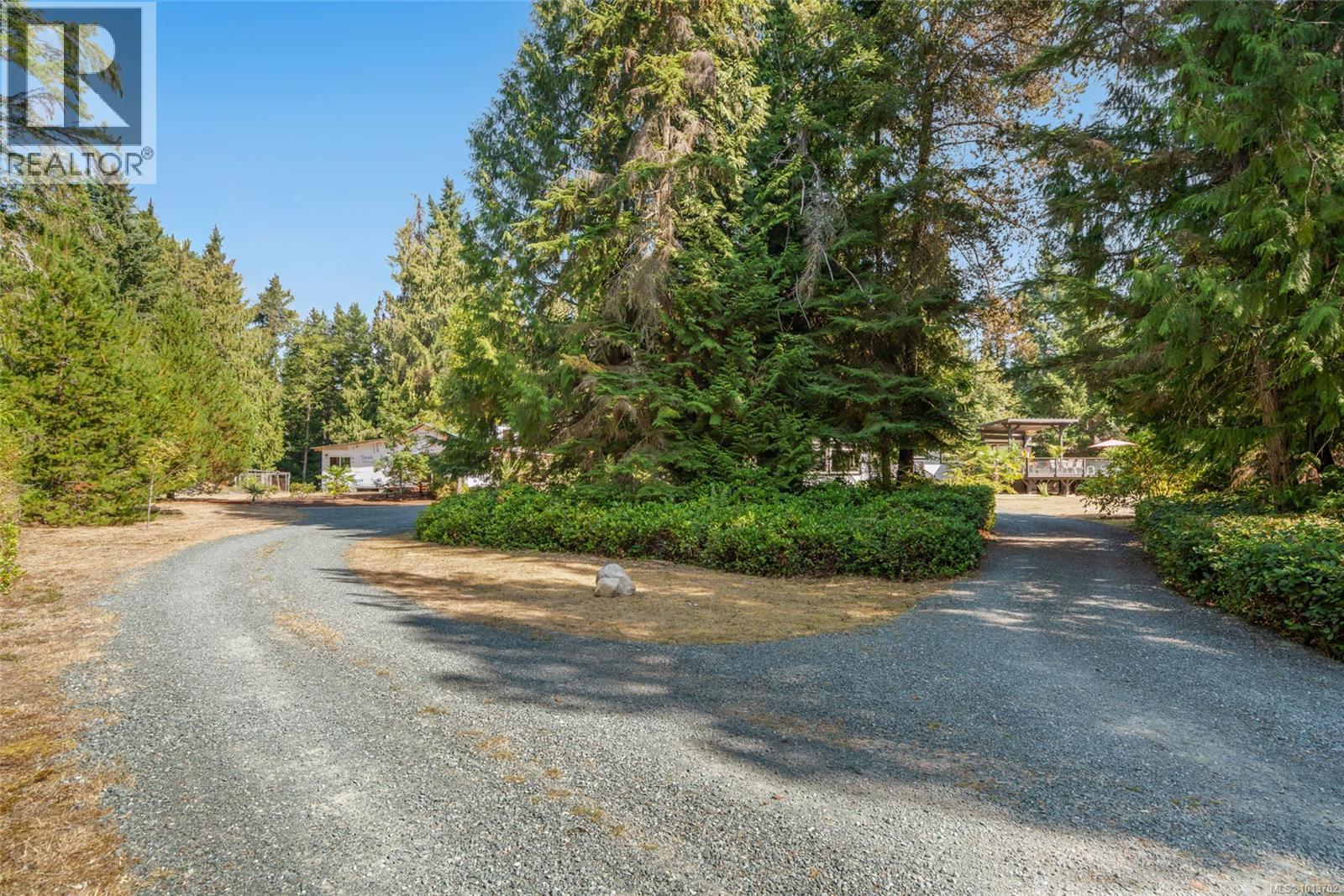 1353 Englishman River Rd - 69