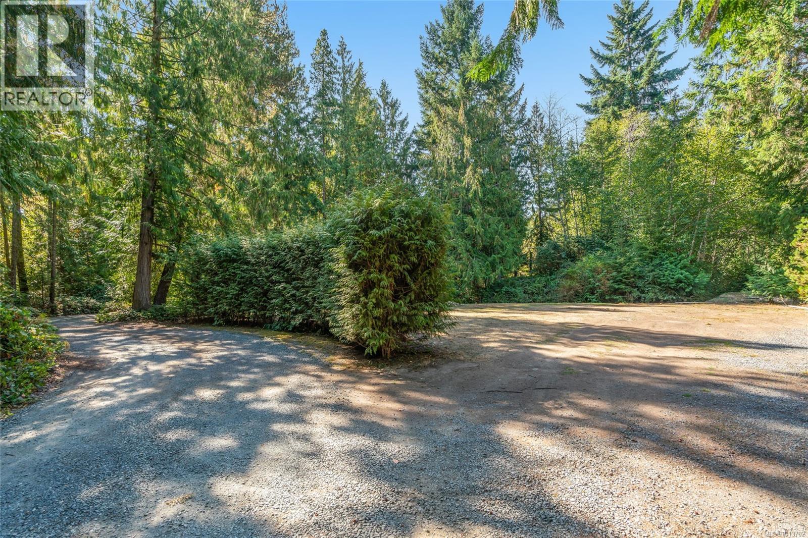 1353 Englishman River Rd - 65
