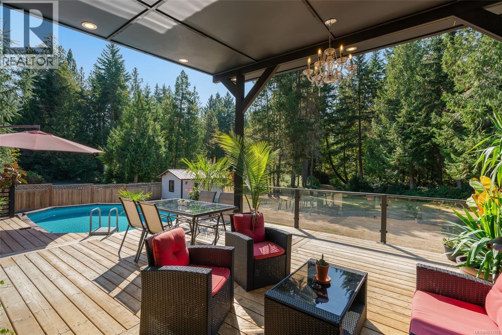 1353 Englishman River Rd - 40