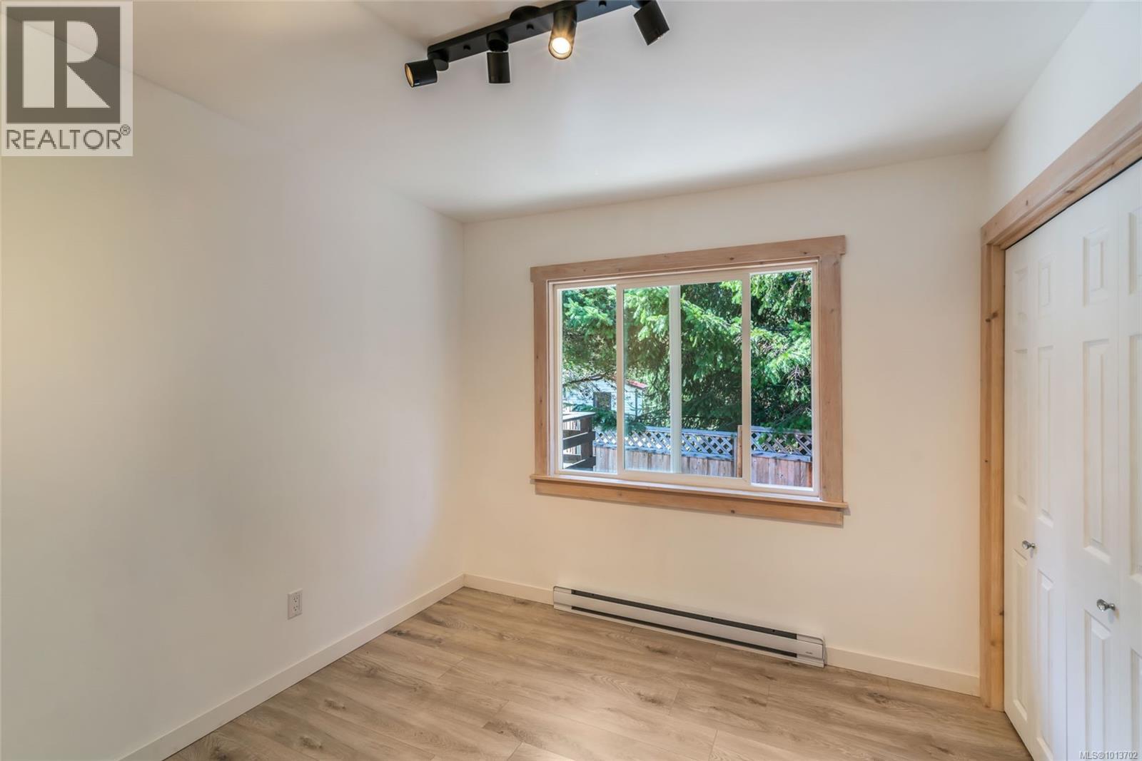 1353 Englishman River Rd - 59