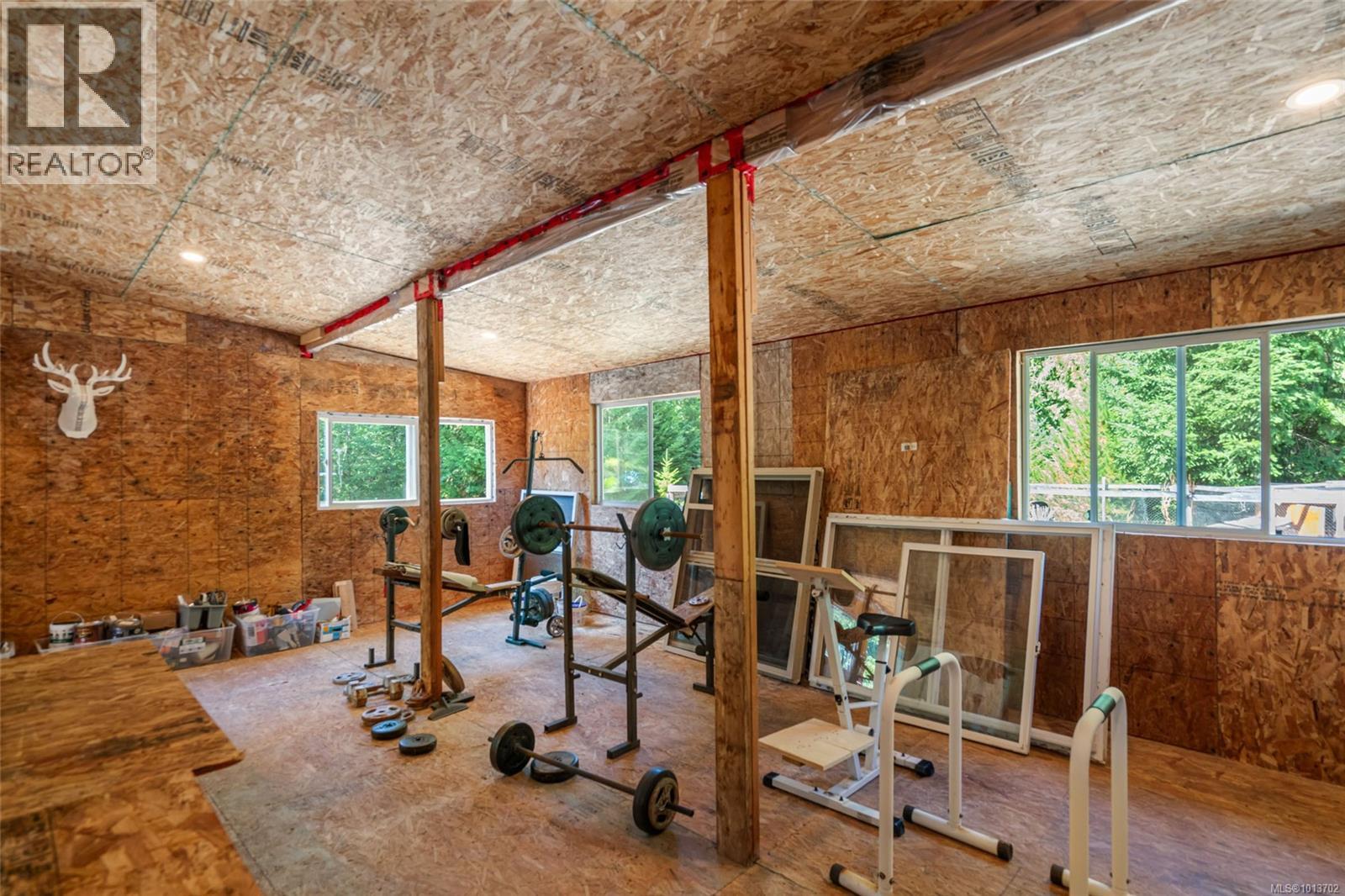 1353 Englishman River Rd - 73