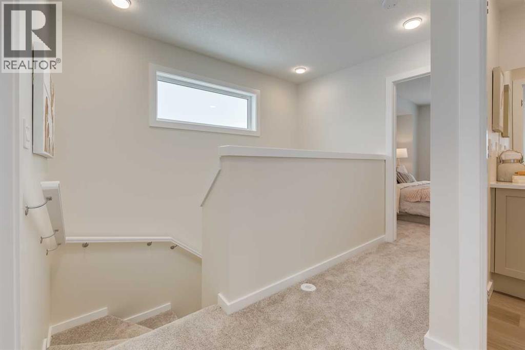 Single Family House for Sale in  Starling Boulevard NW Moraine Calgary 