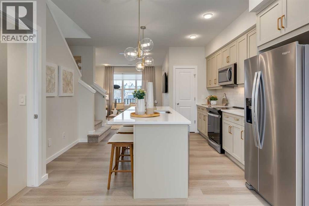 Single Family House for Sale in  Starling Boulevard NW Moraine Calgary 