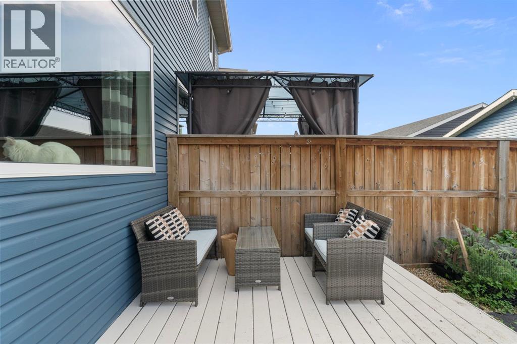 58 Fireside Cove, Cochrane