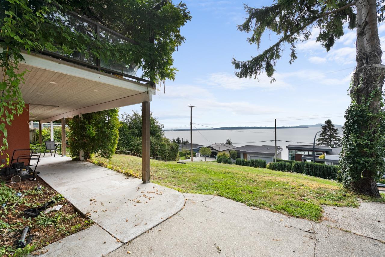 14310 SUNSET DRIVE, White Rock