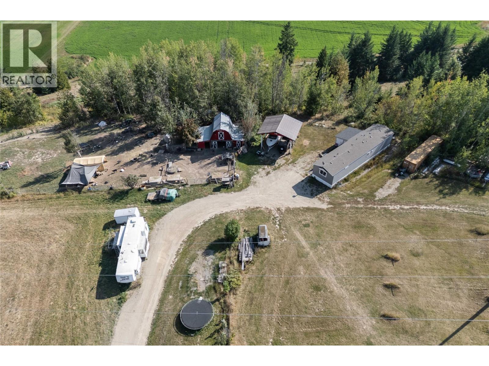 3700 50 Street, Salmon Arm