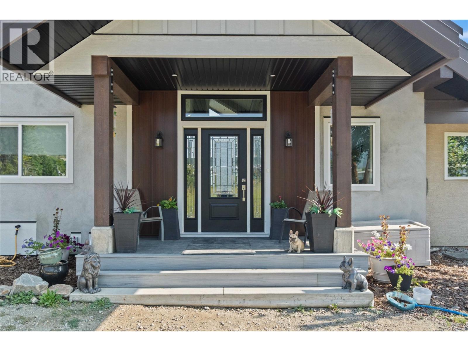 3700 50 Street, Salmon Arm