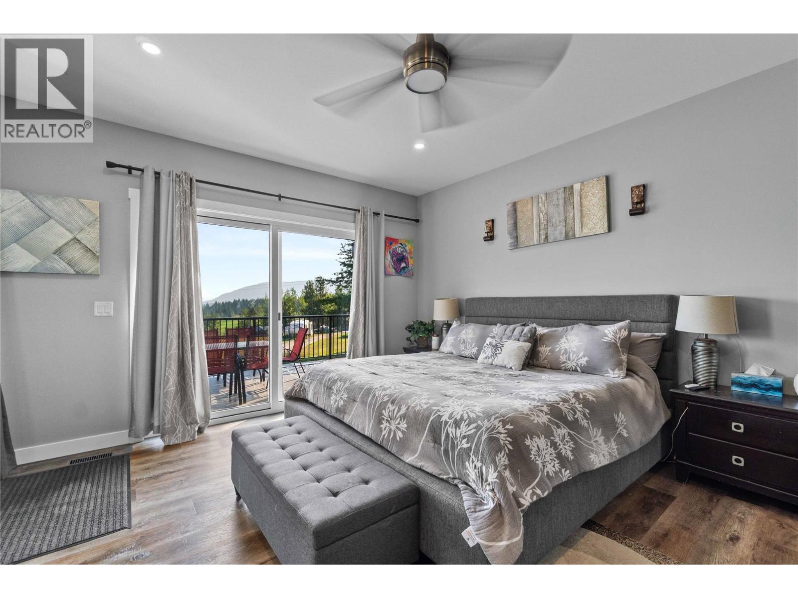 3700 50 Street, Salmon Arm