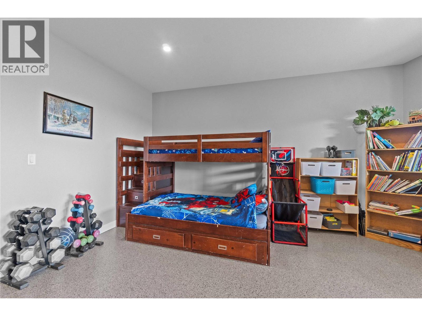 3700 50 Street, Salmon Arm