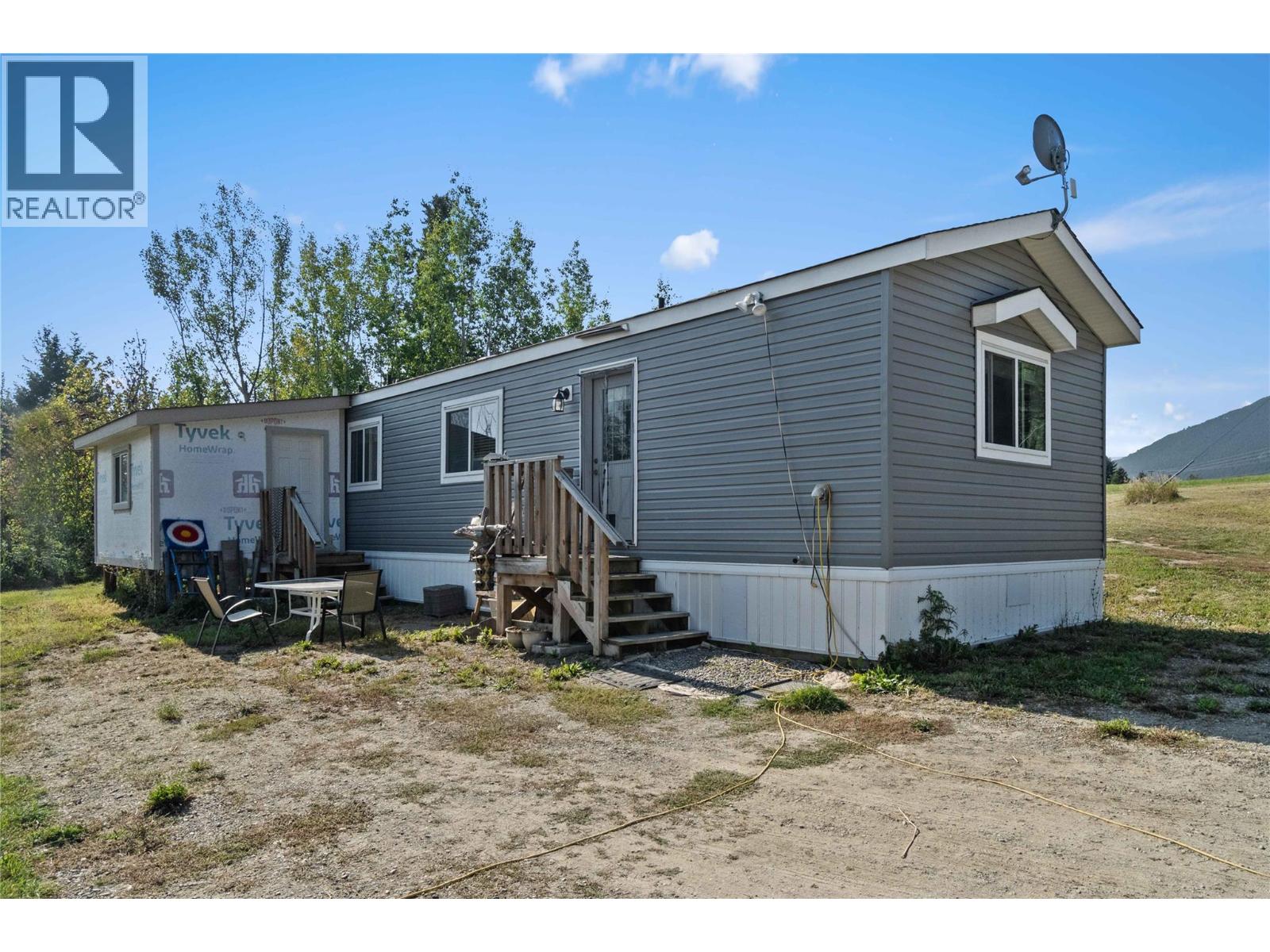 3700 50 Street, Salmon Arm