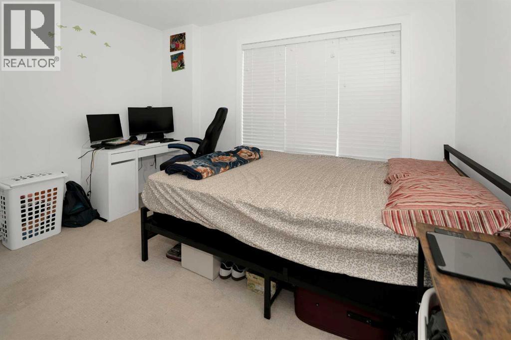 Single Family House for Sale in  savanna Boulevard NE Saddle Ridge Calgary 