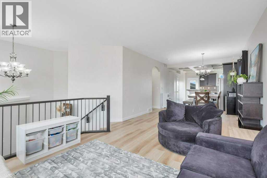 34 Iron Wolf Court, Lacombe