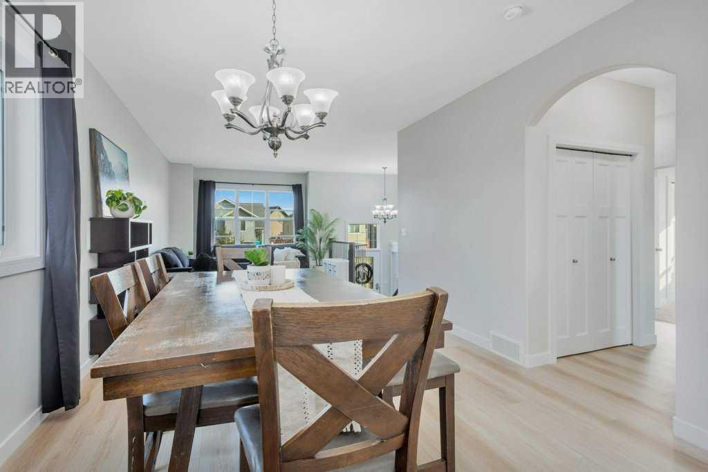 34 Iron Wolf Court, Lacombe