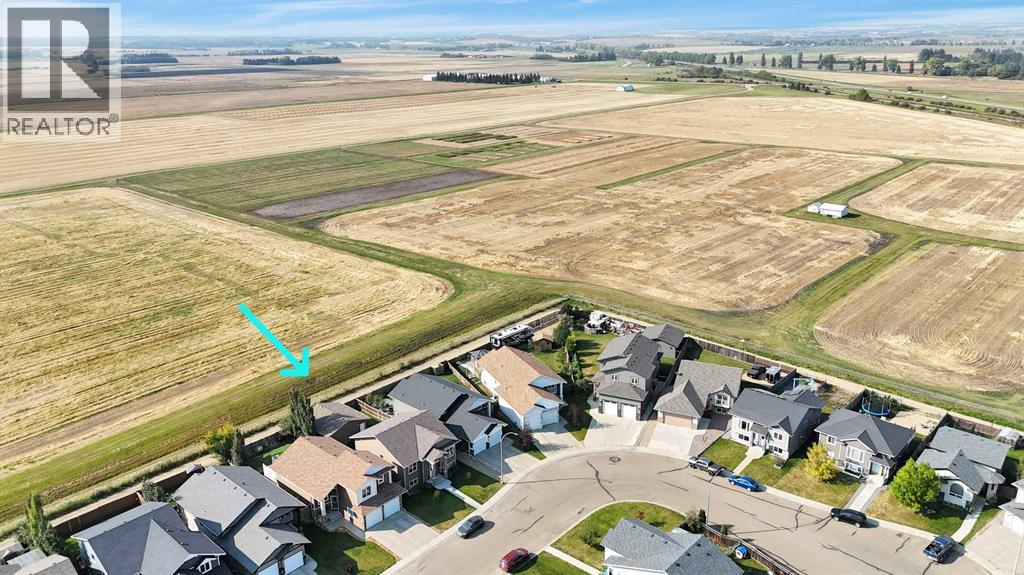 34 Iron Wolf Court, Lacombe