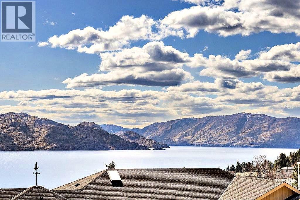  5205 MacNeill Court, Peachland