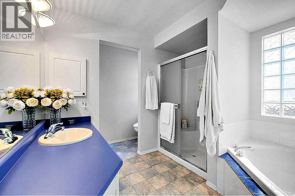  5205 MacNeill Court, Peachland
