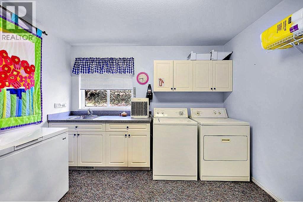  5205 MacNeill Court, Peachland