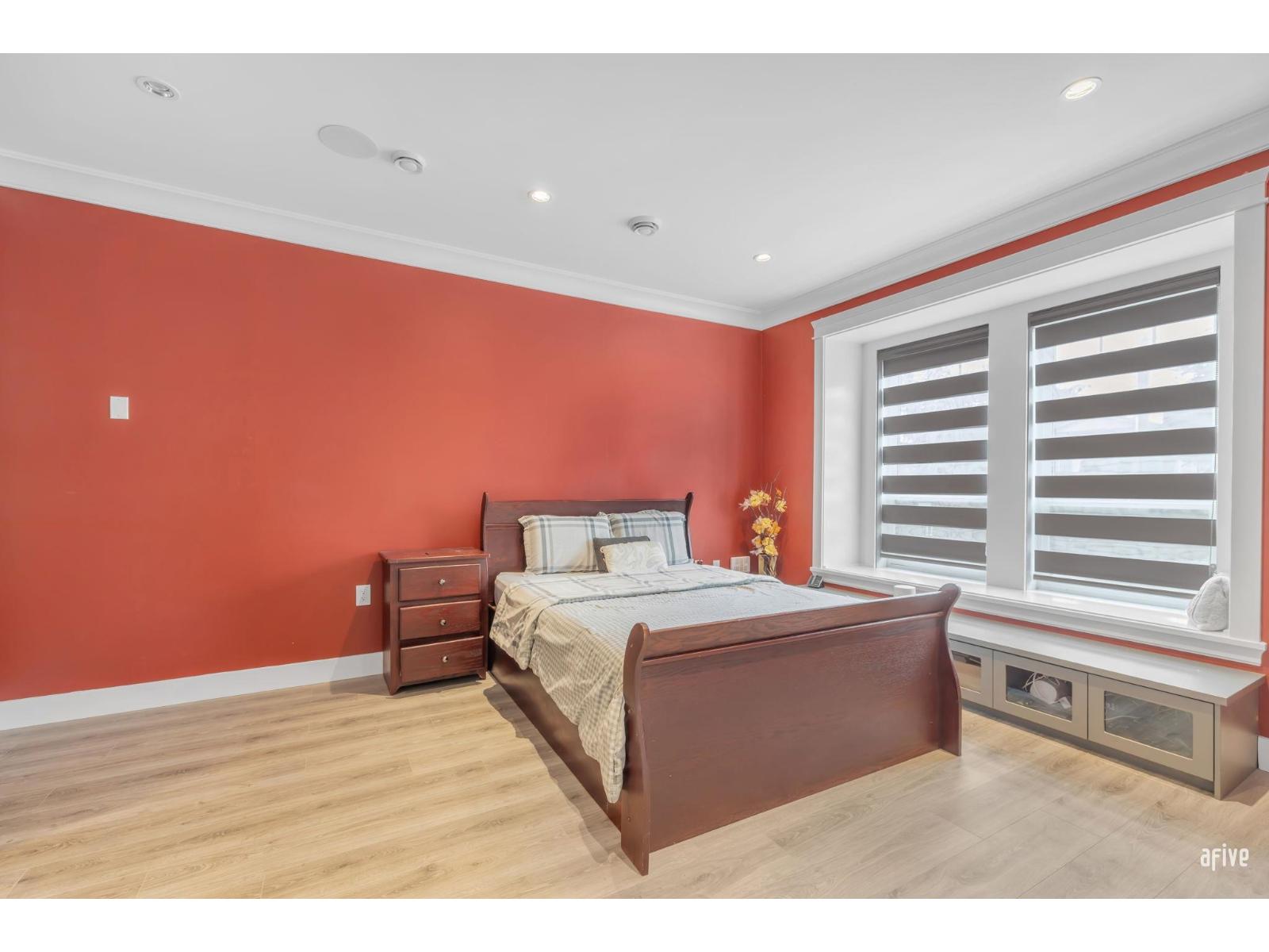 9248 124 STREET, Surrey