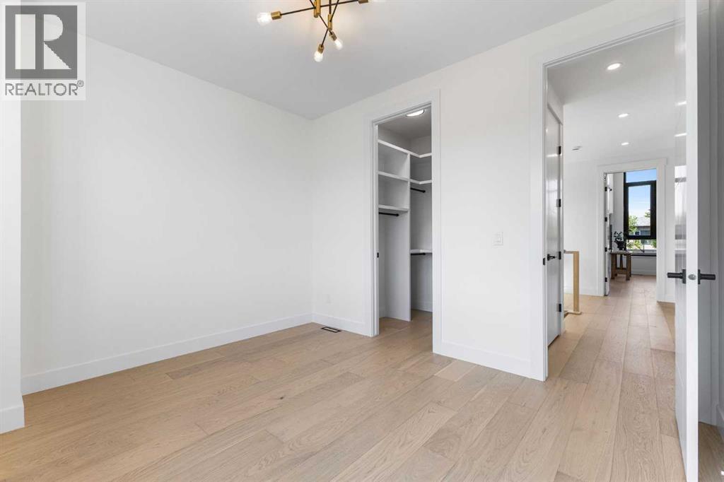 Single Family House for Sale in   Street SW Glenbrook Calgary 