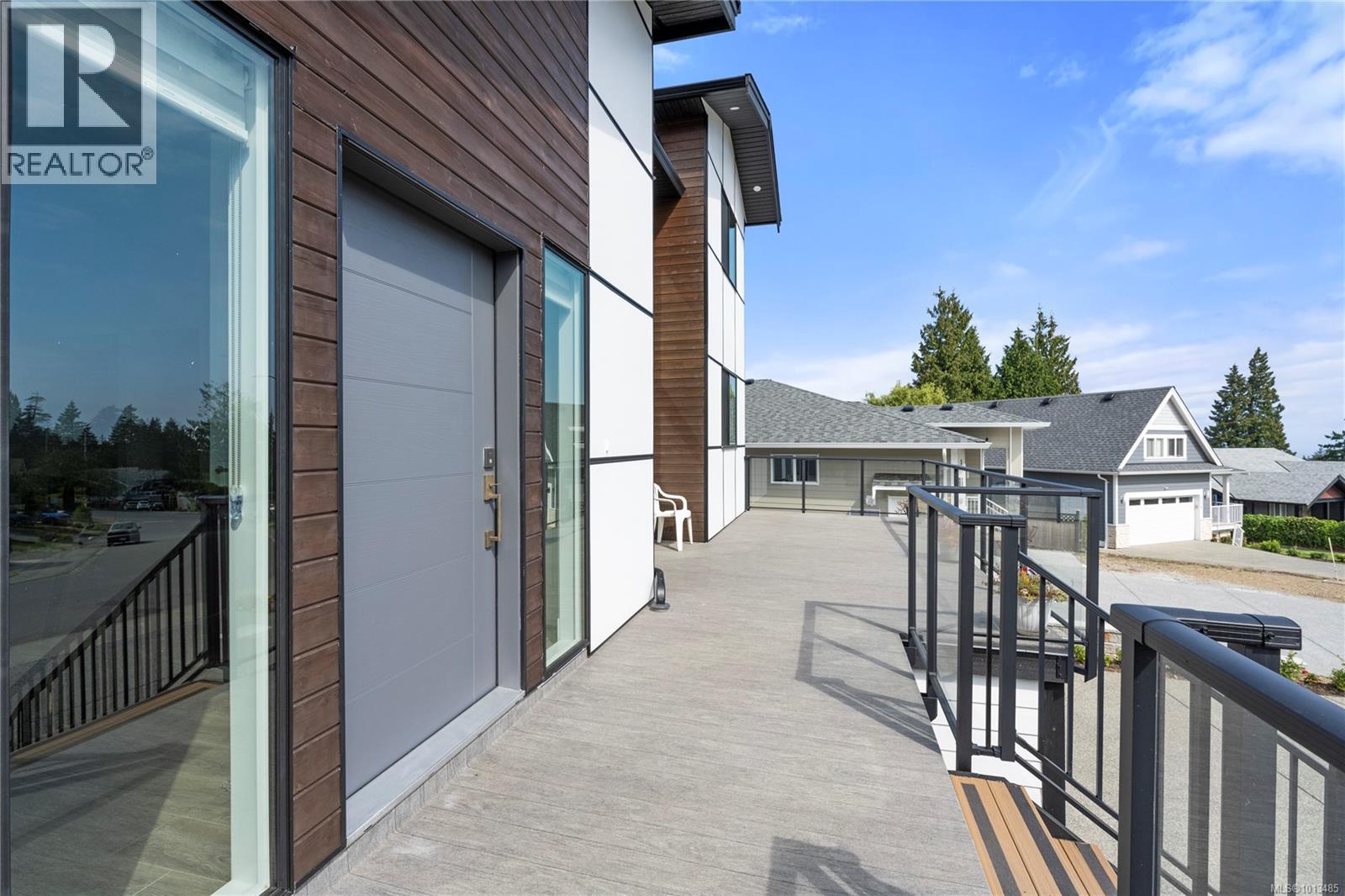 2270 Leighton Rd, Nanaimo