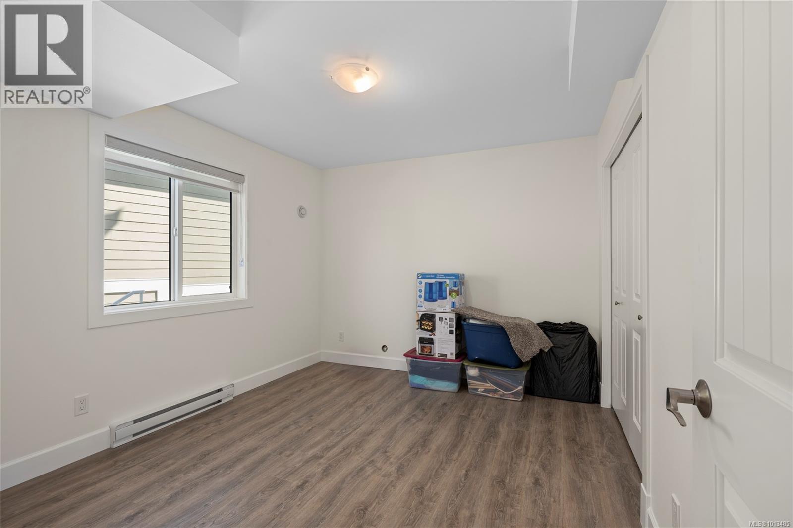 2270 Leighton Rd, Nanaimo