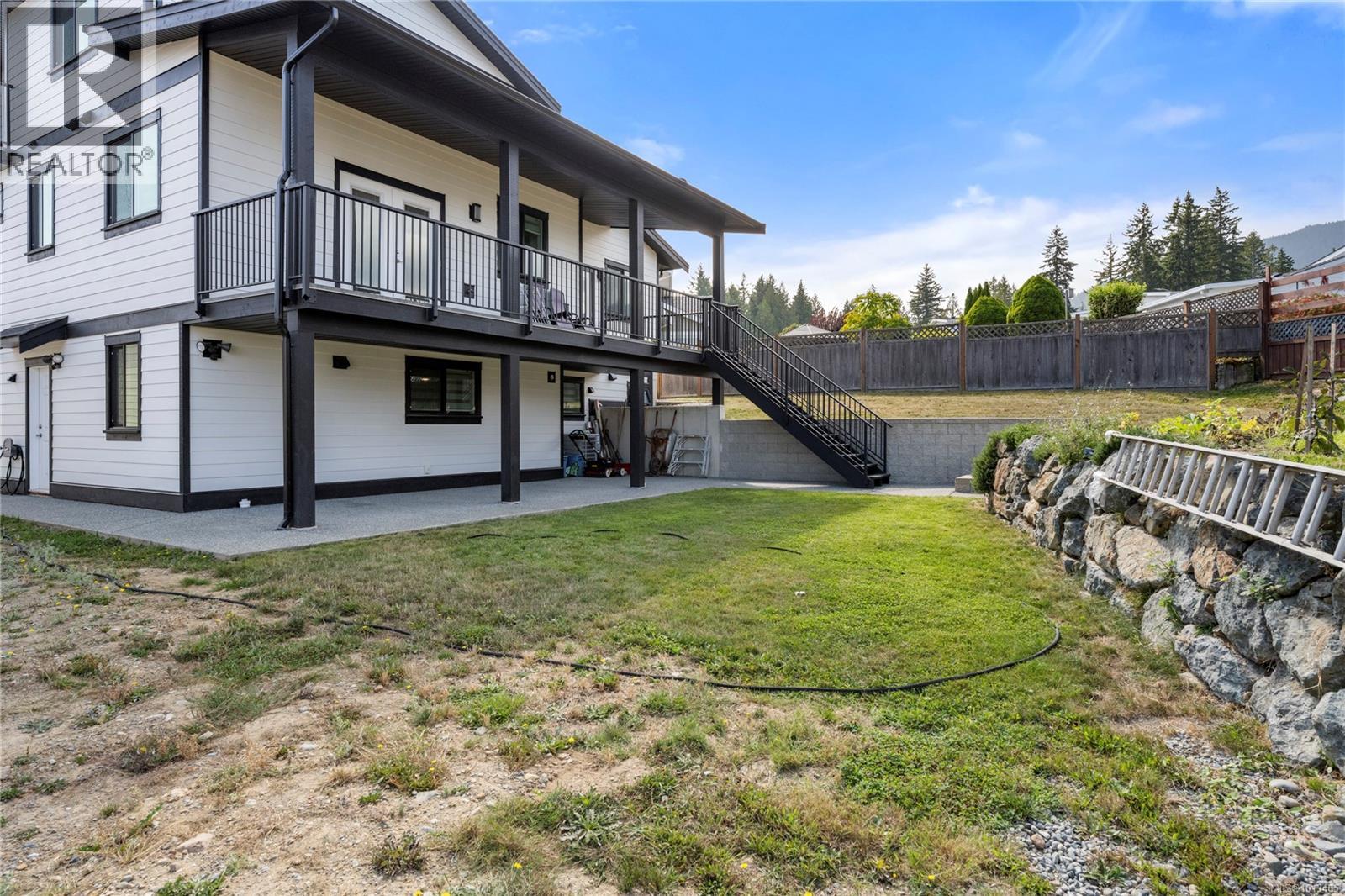 2270 Leighton Rd, Nanaimo