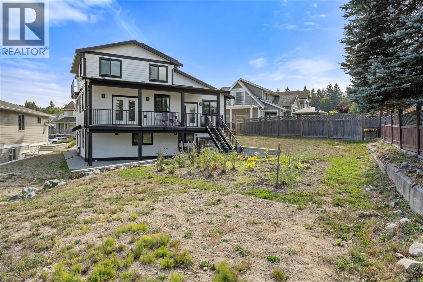 2270 Leighton Rd, Nanaimo