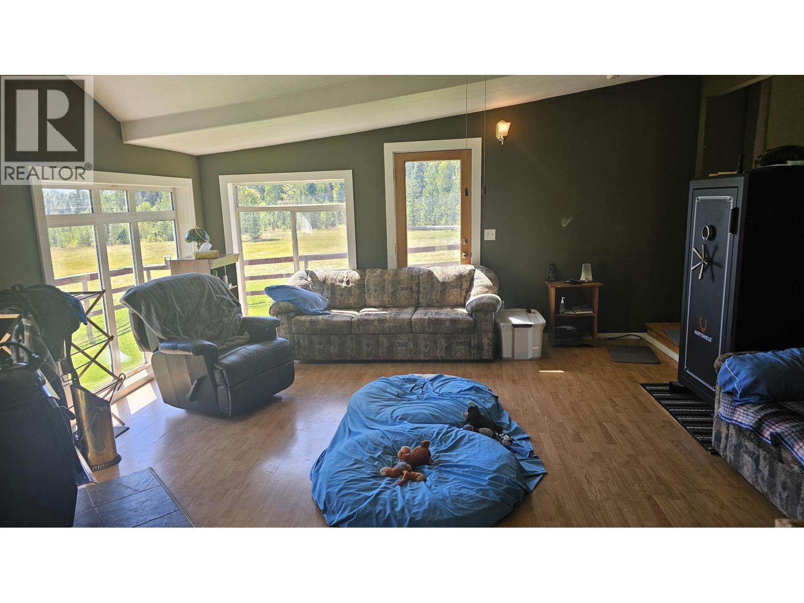 10780 HORSESHOE DRIVE, Prince George