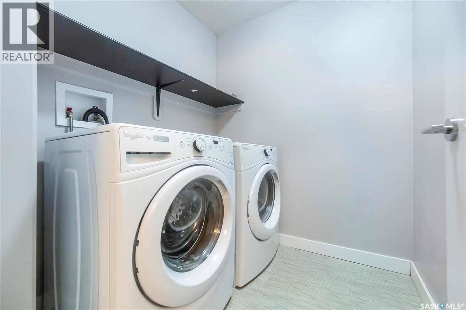 Single Family House 2 Level for Sale in  Marlatte CRESCENT Saskatoon 