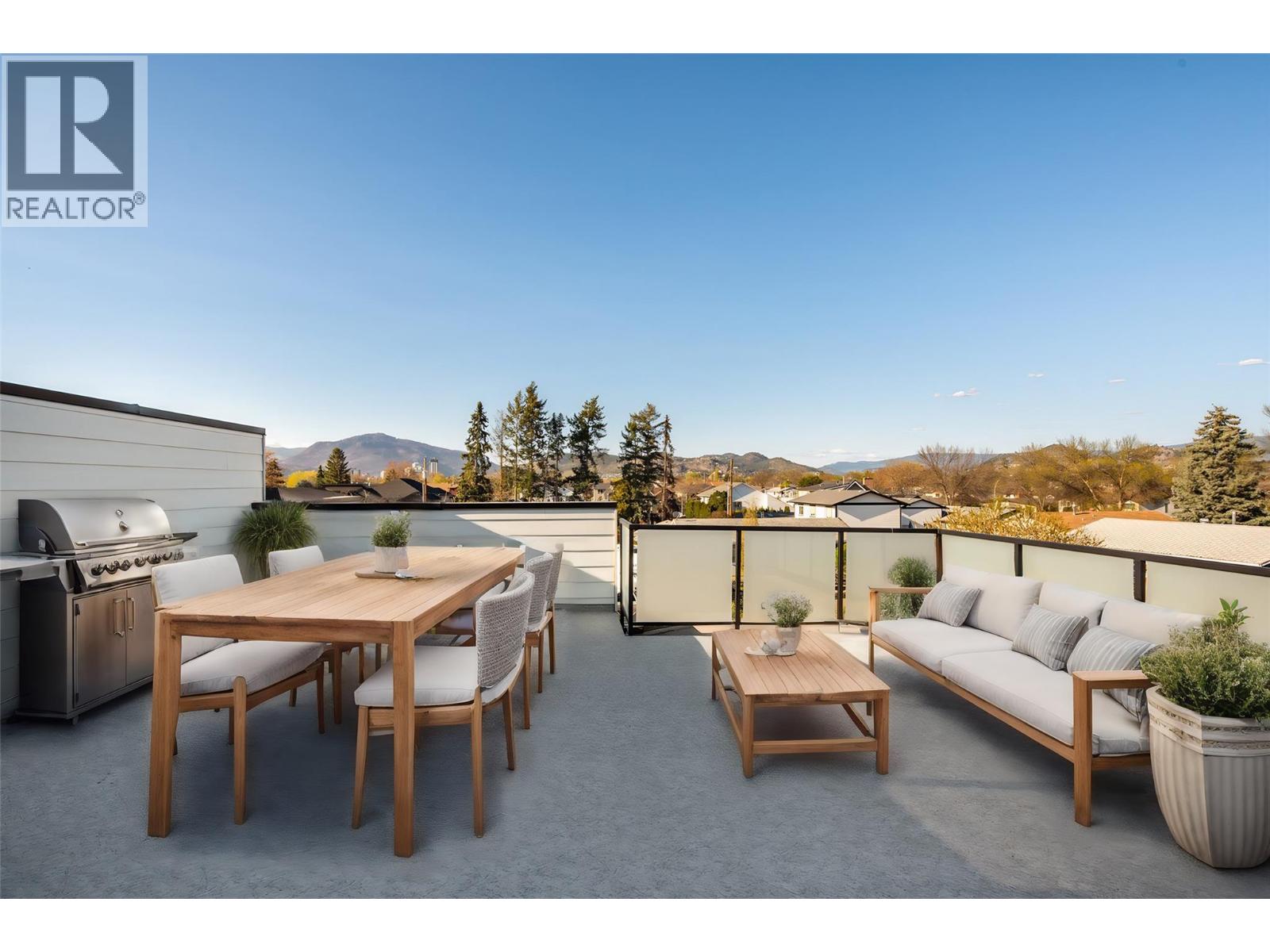  857 Kinnear Court, Kelowna