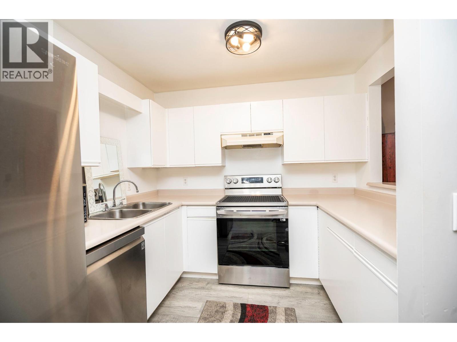 113 669 Houghton Road, Kelowna