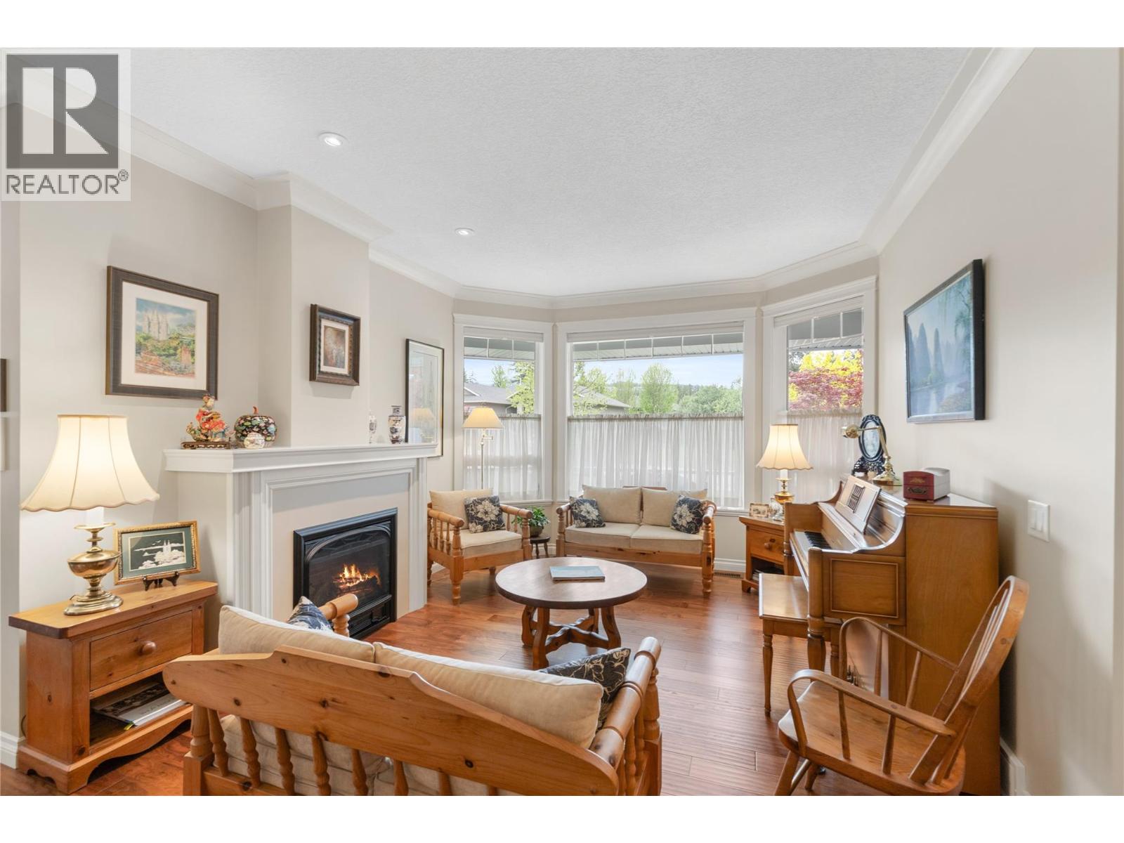 2750 Sunnydale Drive, Blind Bay