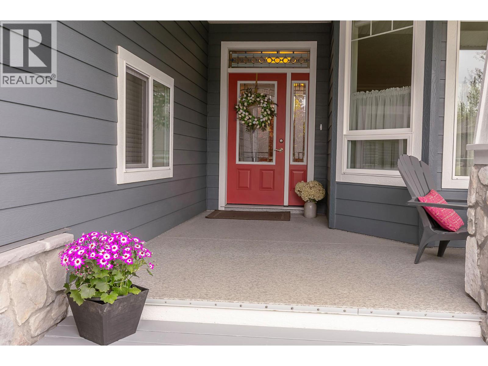 2750 Sunnydale Drive, Blind Bay