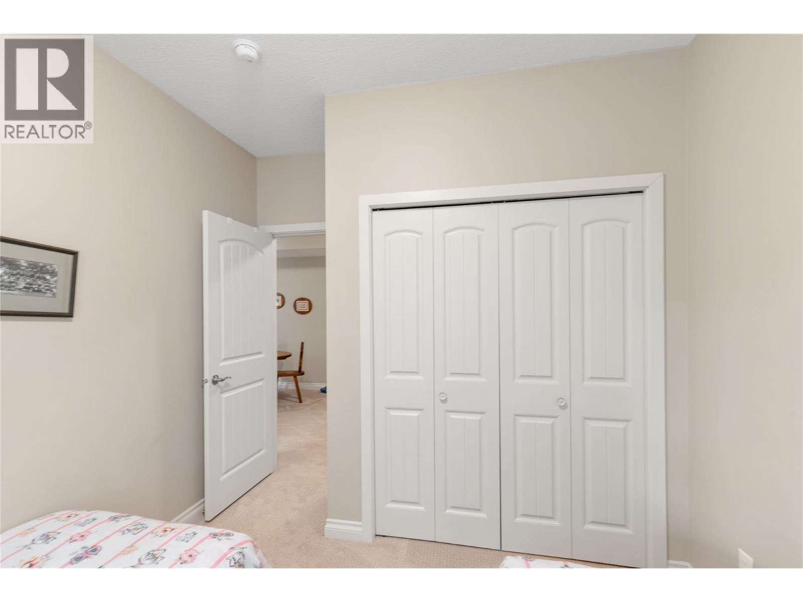 2750 Sunnydale Drive, Blind Bay