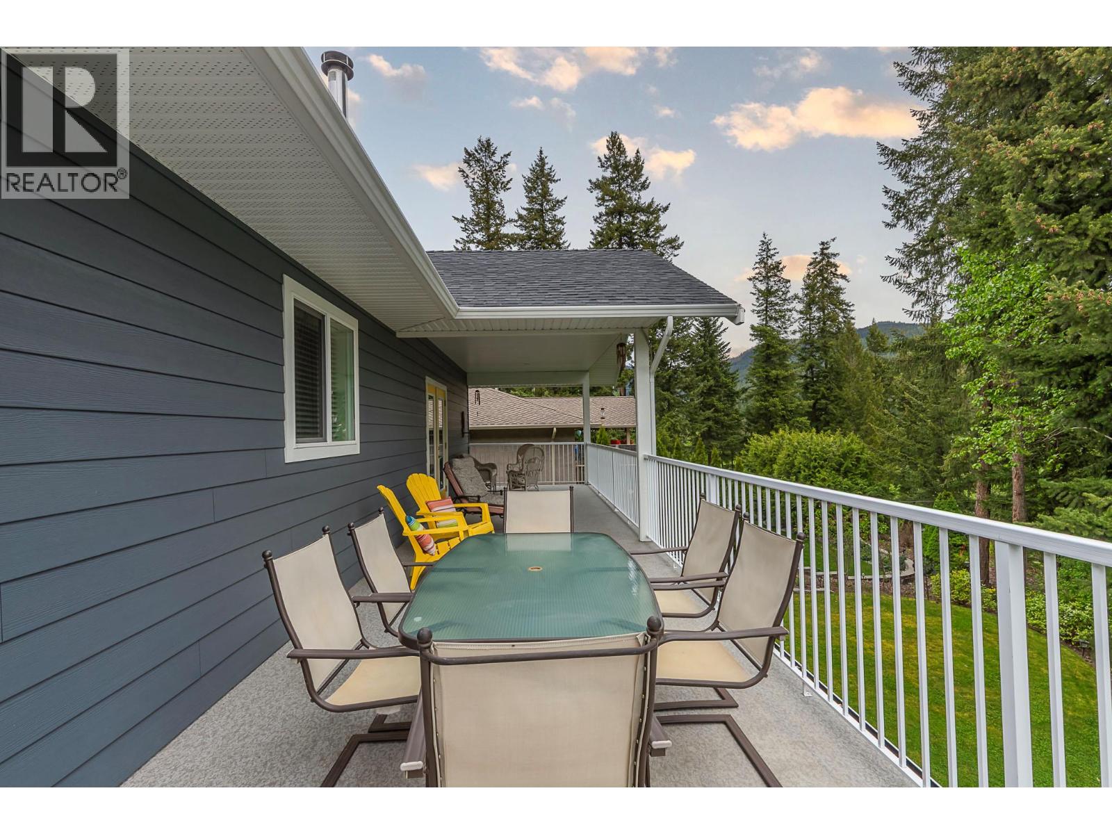 2750 Sunnydale Drive, Blind Bay